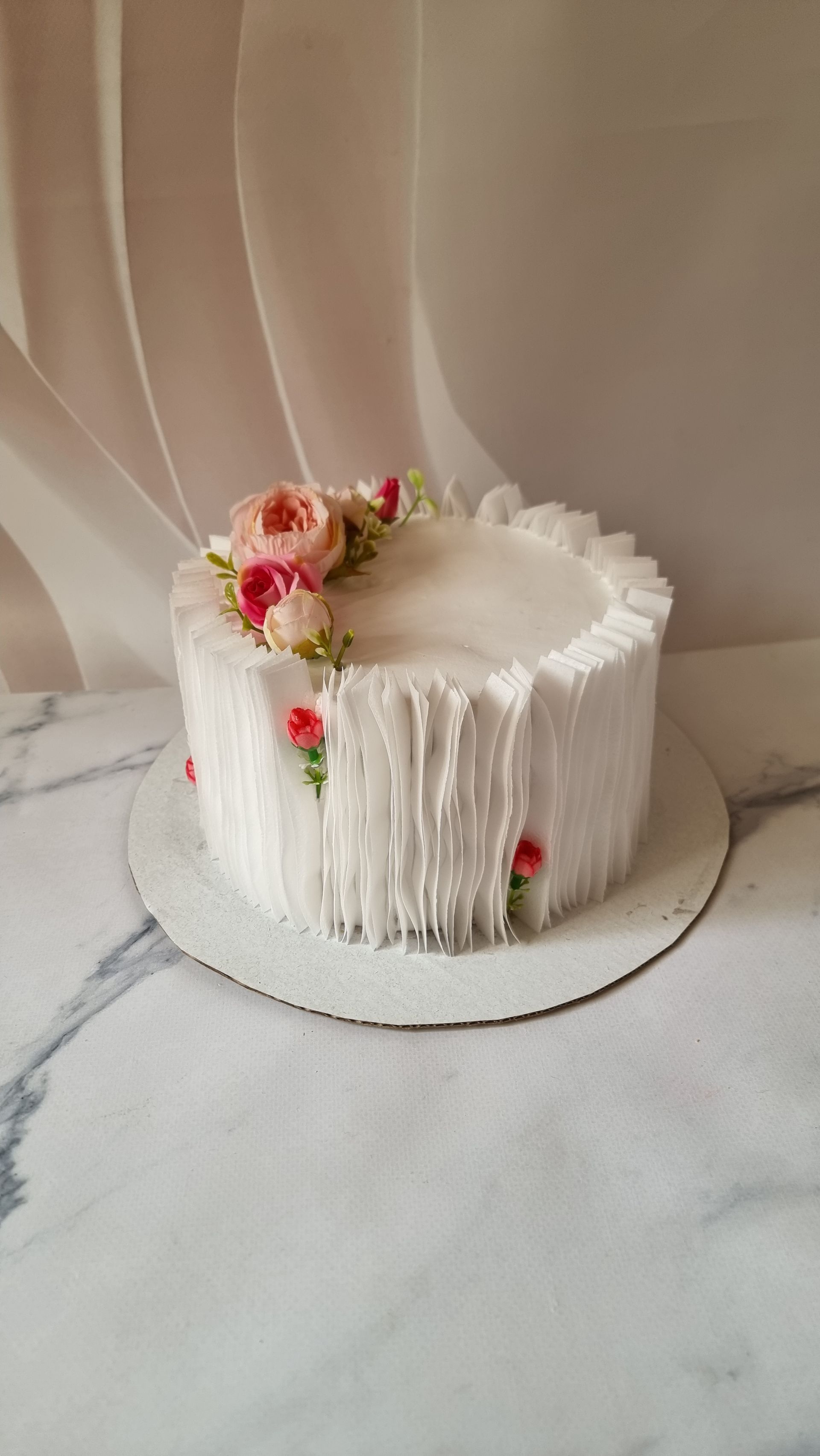 Specialty flower cake